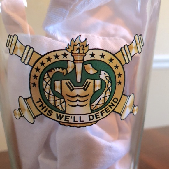 US Army 434th Field Artillery Brigade pint glasses military memorabilia - Picture 3 of 4